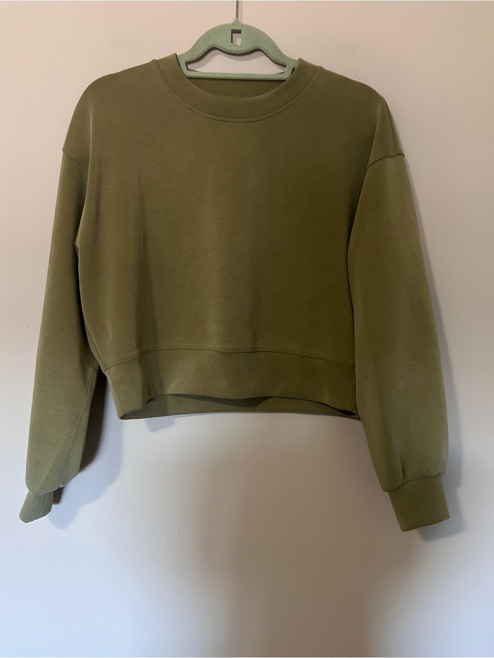 Lululemon Perfectly Oversized Cropped Crew *Softstreme™ Bronze Green Sz 2 - Picture 4 of 10
